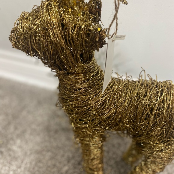 Sparkle wicker Christmas reindeer - Picture 4 of 5